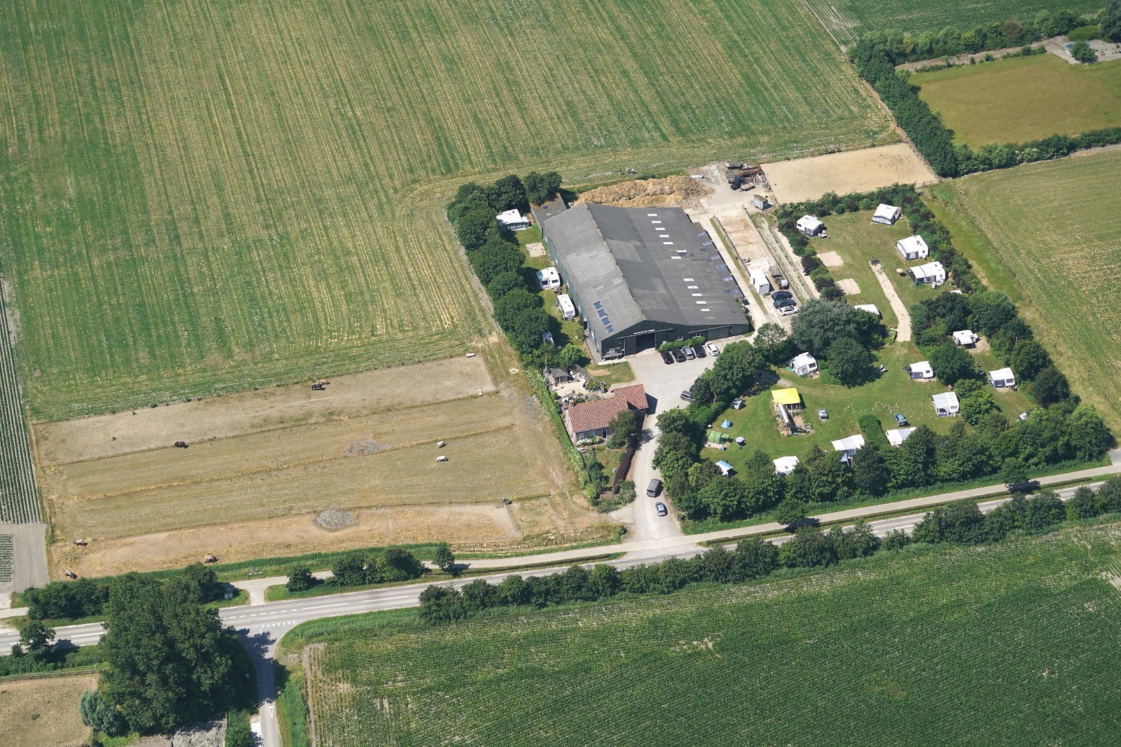 De camping vanuit de lucht